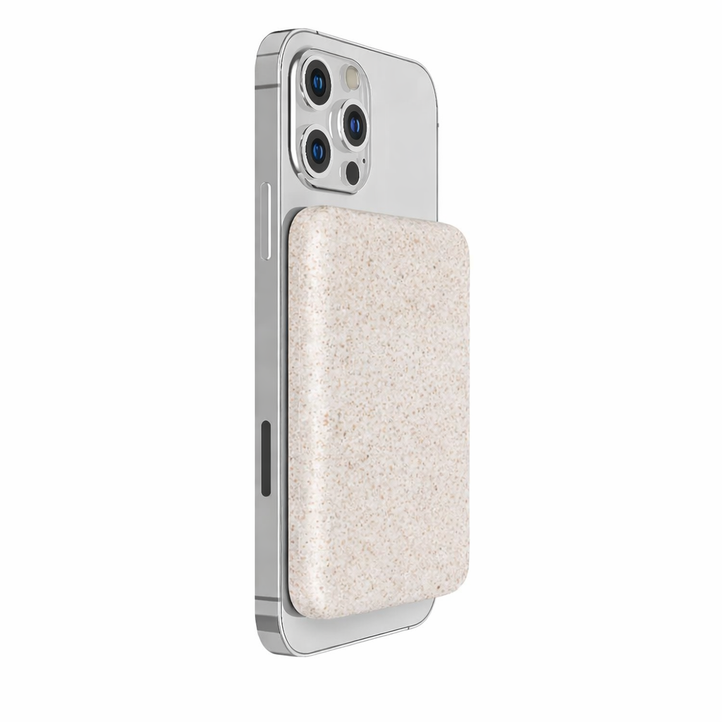Wheat straw 5000 mah powerbank connected to iphone